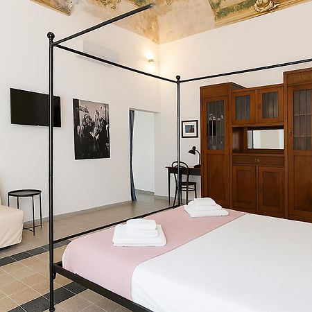 Palazzo Attila - Gioia Apartments Procida Exterior photo