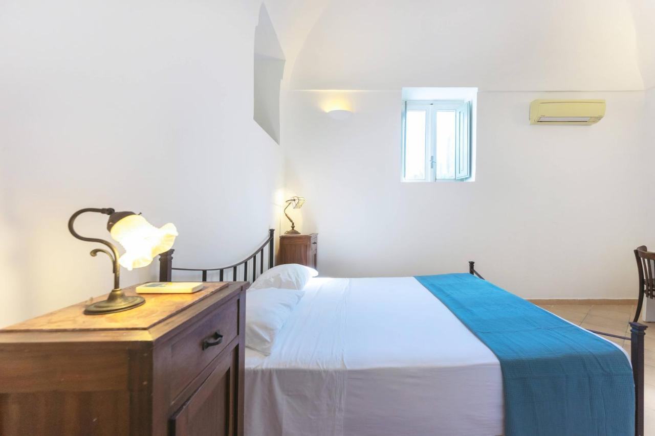 Palazzo Attila - Gioia Apartments Procida Exterior photo