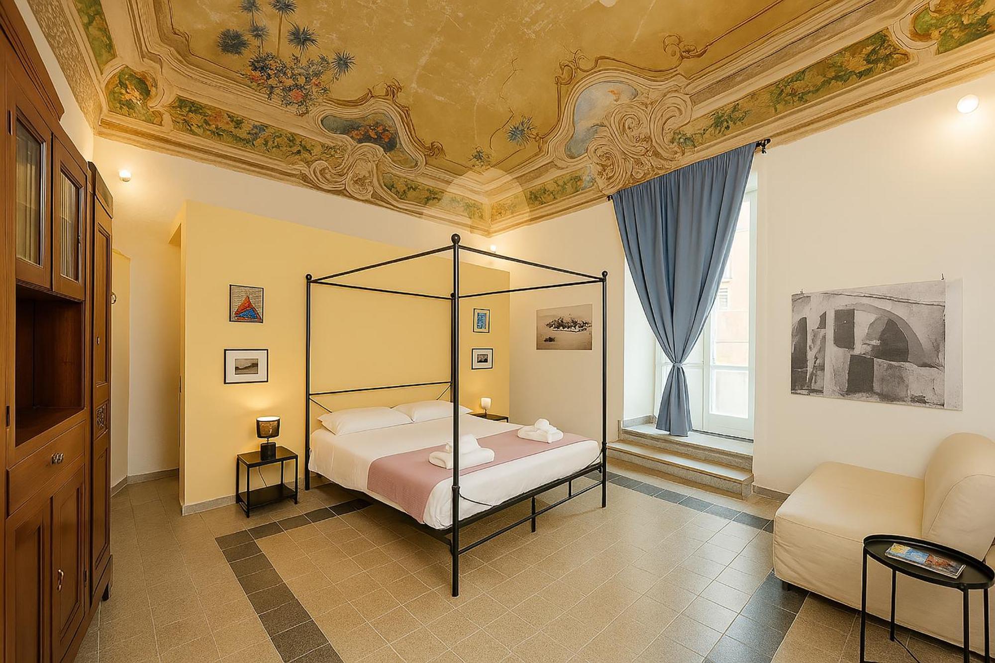 Palazzo Attila - Gioia Apartments Procida Exterior photo